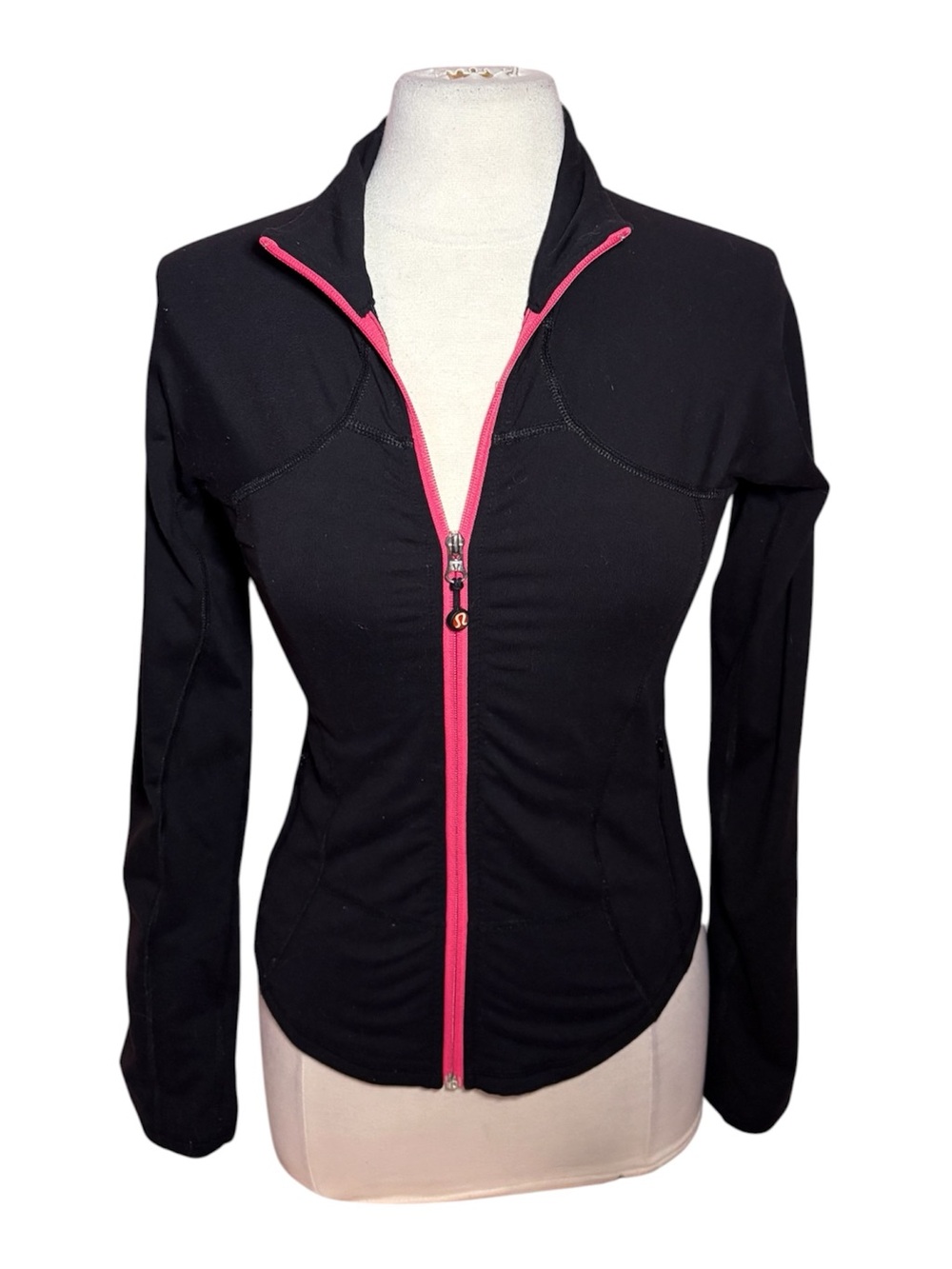 2010s/y2k lululemon athletica Black Jacket with Pink Zip Trim